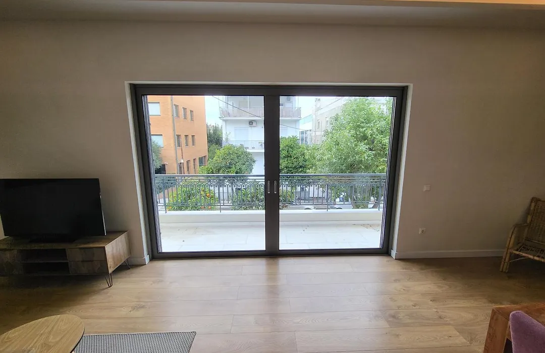 Modern Apartment Near Kifisias Ave-1
