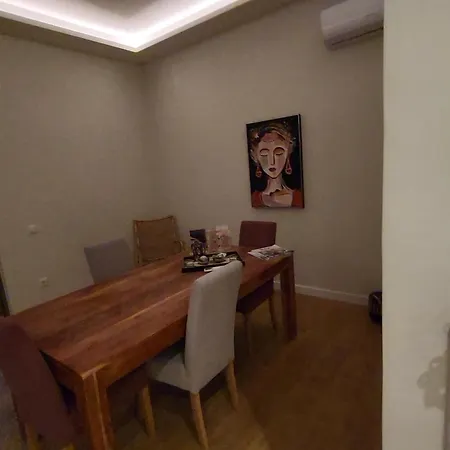 Modern Apartment Near Kifisias Ave-3